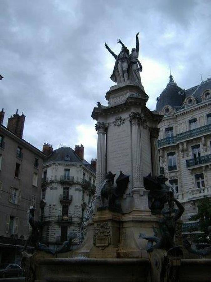 The Originals City, Hotel Gambetta, Grenoble Exterior foto